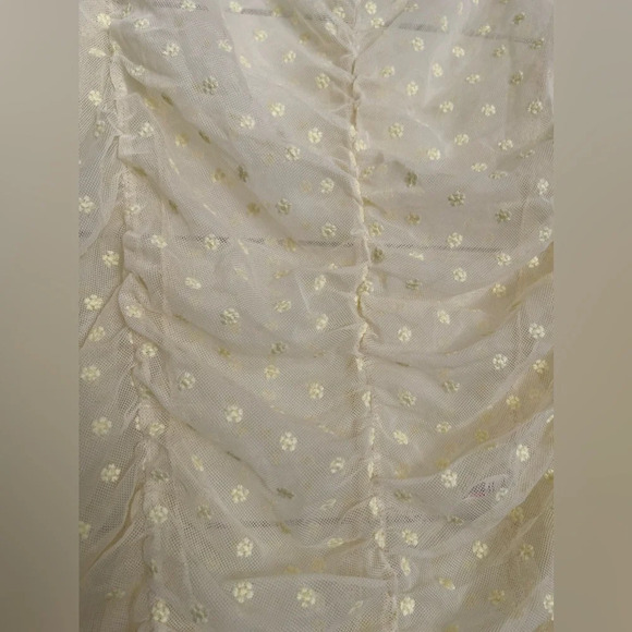 Free people layering mesh top with daisys on it nwot - Picture 4 of 5